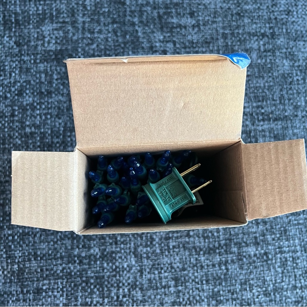 NIB Blue Mini LED String Lights - Picture 2 of 5